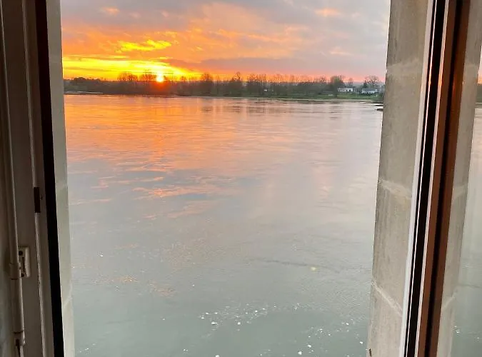 度假居 Loirizon Vue Loire 4 Personnes 安格朗德